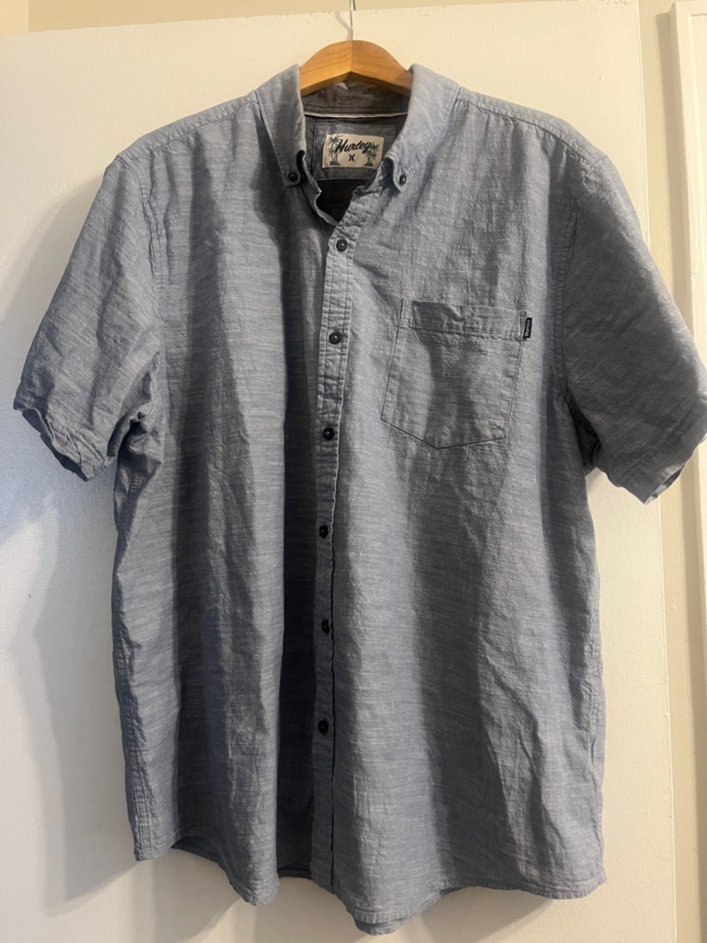 Hurley Light Blue Short Sleeve Button-Down Shirt